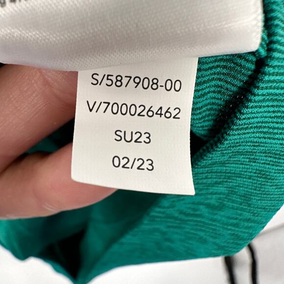 ATHLETA NWT Echo Top in Emerald Green // M - Picture 8 of 11